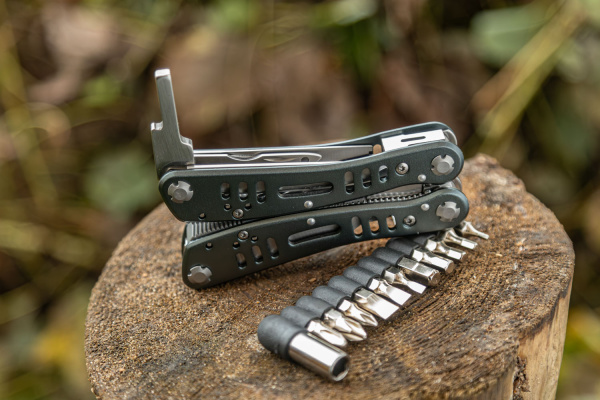 Мультитул GANZO, 165х18 мм, 24 предмета, цвет голубой