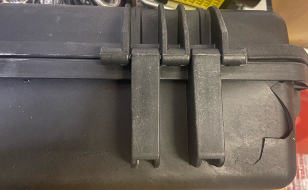 1 Кейс защитный ударопрочный РИФ 1011x419x160 мм (уценка) 1 Кейс защитный ударопрочный РИФ 1011x419x160 мм (уценка)