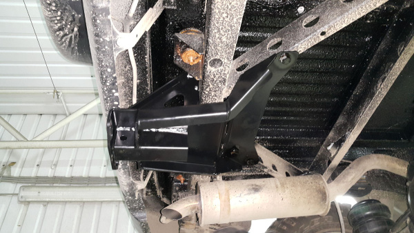 Фаркоп РИФ усиленный для УАЗ Патриот 2005+ под штатный бампер (без шара и переходника)