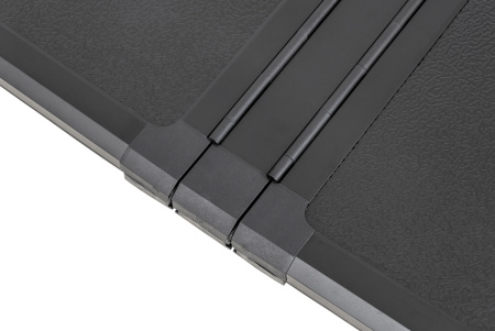 Крышка кузова РИФ для Toyota Hilux 2015+ трёхсекционная