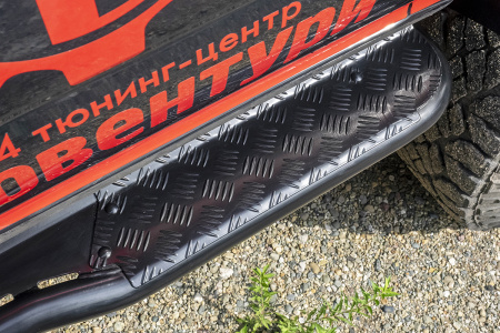 Пороги РИФ силовые Toyota Hilux 1983-1997