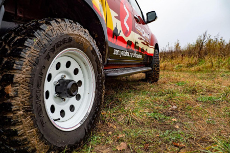 Пороги РИФ силовые Isuzu D-MAX (2012-2020)