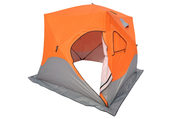 2 Палатка для зимней рыбалки TRAVELTOP (240*240*210)