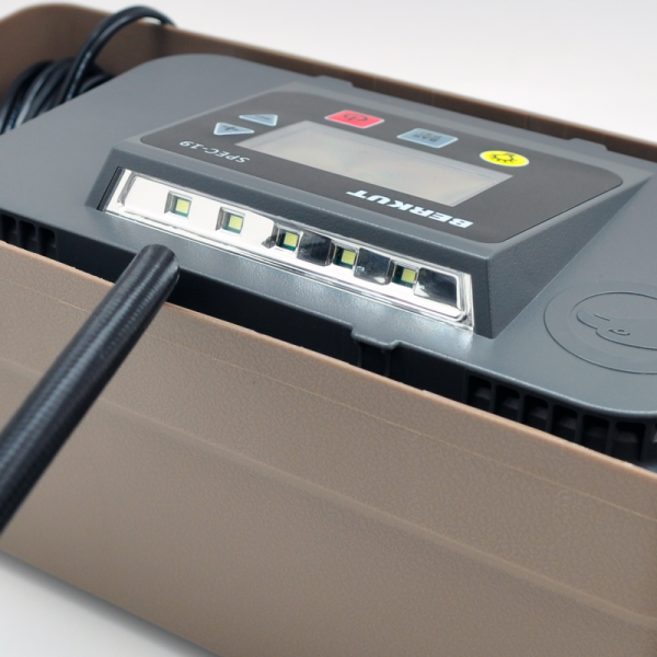 Компрессор переносной 12V BERKUT SPEC-19 Компрессор переносной 12V BERKUT SPEC-19