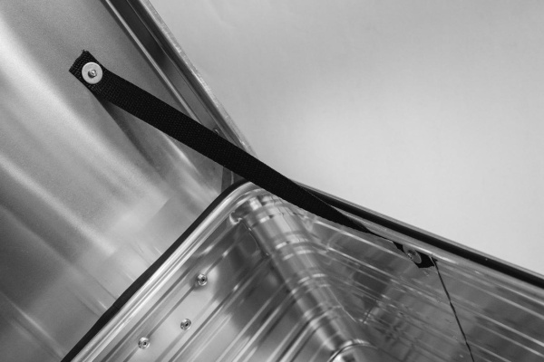 Ящик алюминиевый РИФ усиленный с замком 1176х790х517 мм (ДхШхВ)