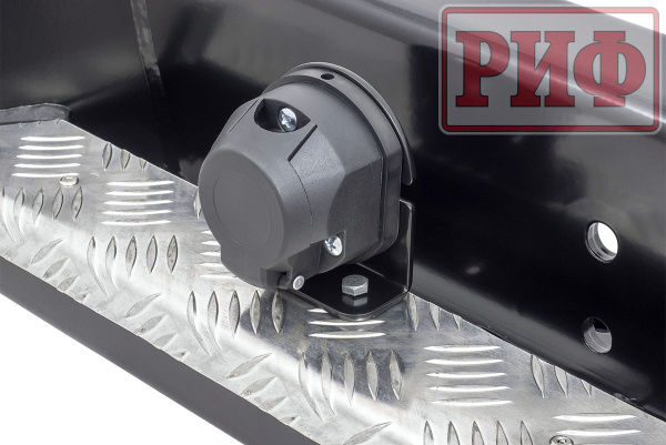 Бампер РИФ силовой задний Toyota Land Cruiser 78 2007+ с квадратом под фаркоп и фонарями