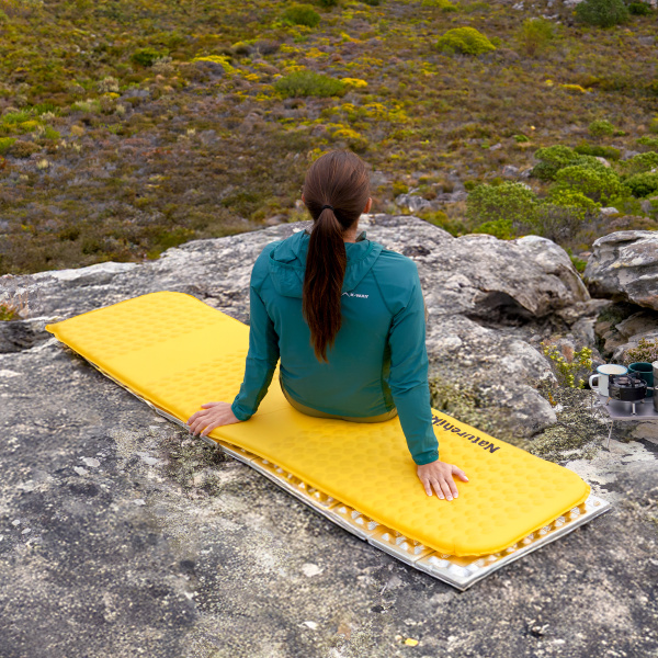 Коврик самонадувающийся Naturehike 183х53х3,5 см, желтый